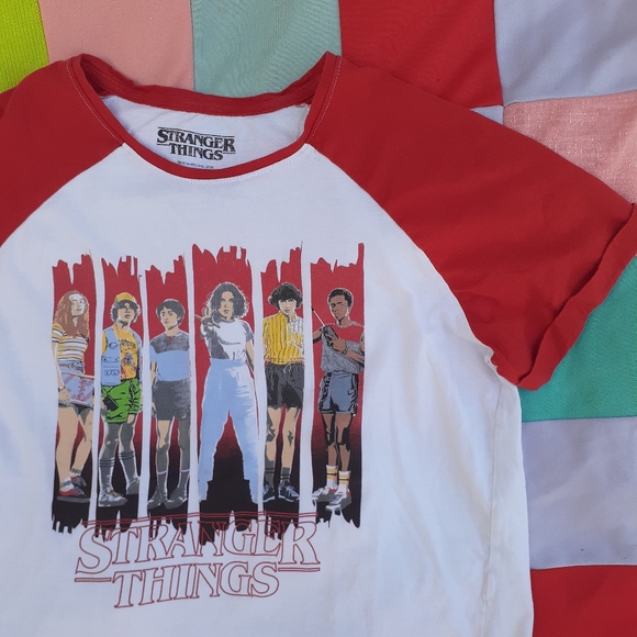 NETFLIX STRANGER Things Licensed Tie-up Medium T-Shirt Cute Sleeves 😍 - Picture 1 of 15